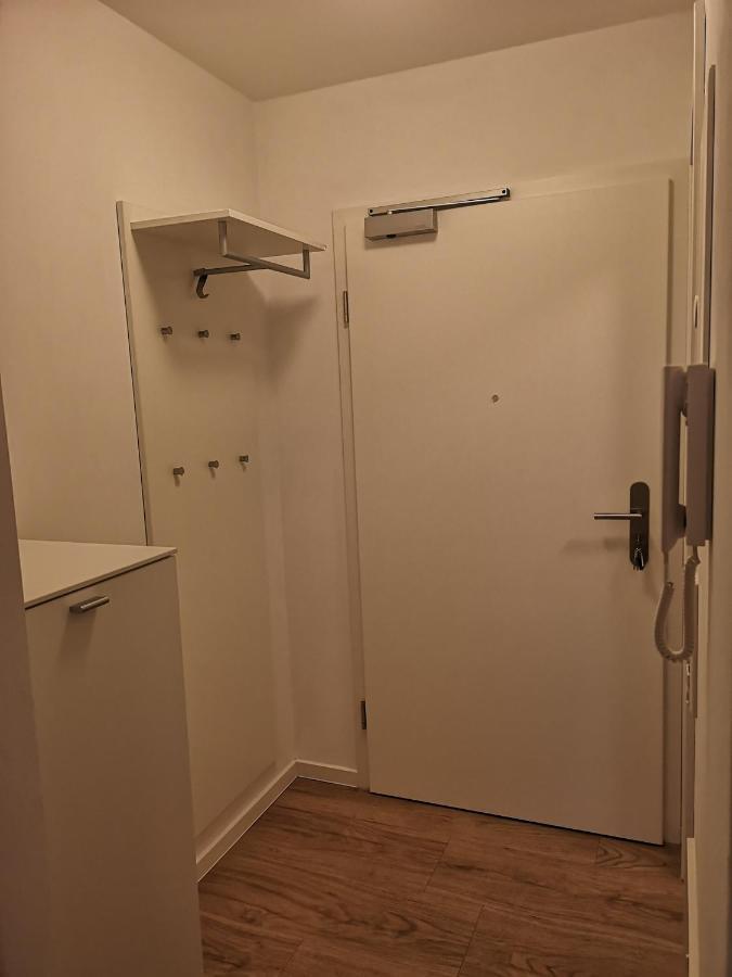 Beautiful Flat, Near Westpark & Hostpital, Easy Parking Apartment อินโกลชตัดต์ ภายนอก รูปภาพ